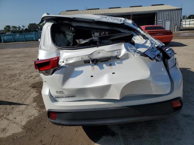 5TDZARFH3KS059792 - 2019 TOYOTA HIGHLANDER LE WHITE photo 6