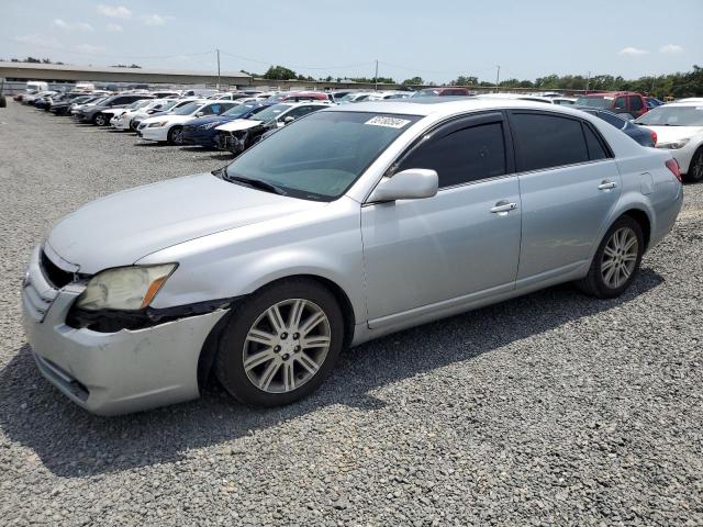 2006 TOYOTA AVALON XL, 