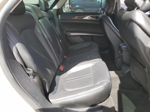 3LN6L2JK0GR612850 - 2016 LINCOLN MKZ TAN photo 10