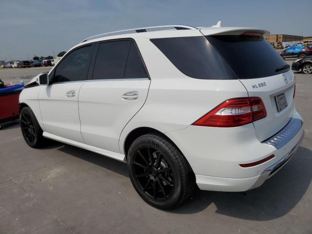 4JGDA5JB0EA321268 - 2014 MERCEDES-BENZ ML 350 WHITE photo 2