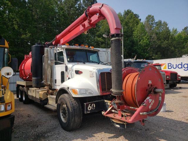 2012 PETERBILT 348, null