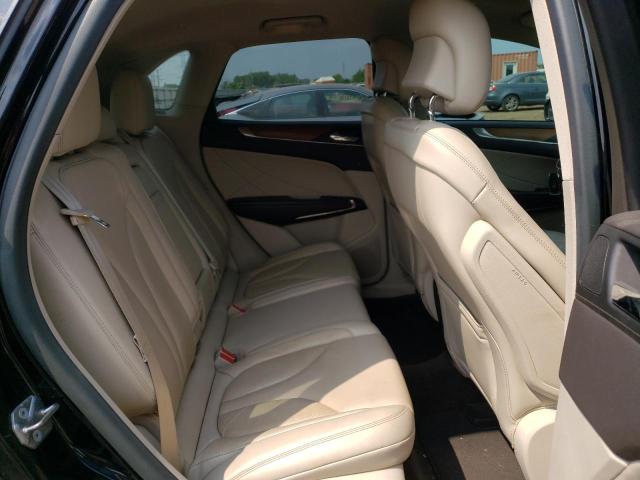 5LMCJ2C90HUL46272 - 2017 LINCOLN MKC SELECT Սև լուսանկար 10