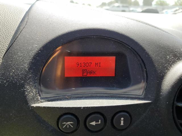 2G2WP522251126846 - 2005 PONTIAC GRAND PRIX 银色 照片 9