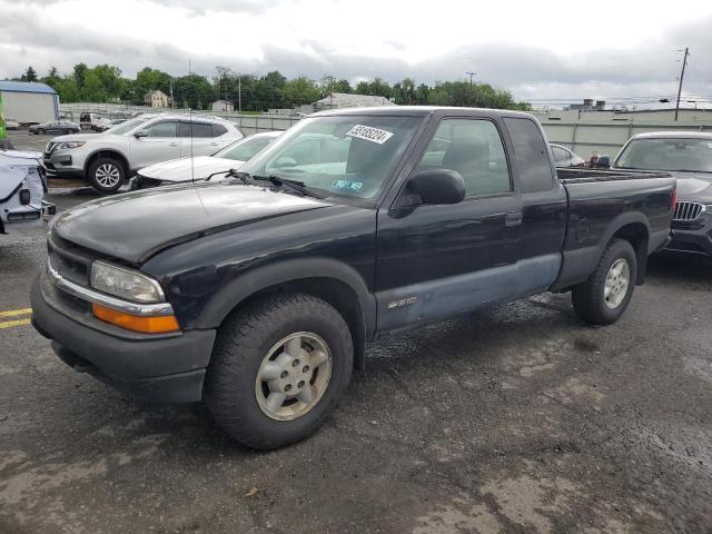 1GCDT19W0Y8264449 - 2000 CHEVROLET S TRUCK S10 BLACK photo 1