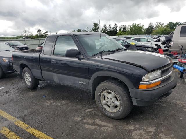 1GCDT19W0Y8264449 - 2000 CHEVROLET S TRUCK S10 BLACK photo 4