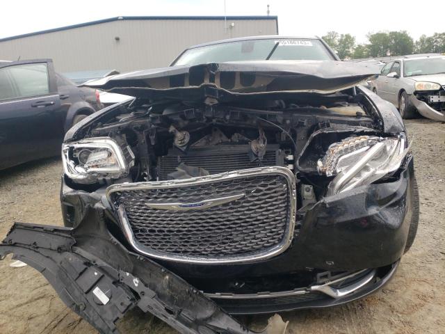 2C3CCAEG0KH609737 - 2019 CHRYSLER 300 LIMITED BLACK photo 5