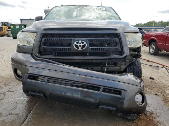 5TFDW5F15DX276149 - 2013 TOYOTA TUNDRA CREWMAX SR5 GRAY photo 5