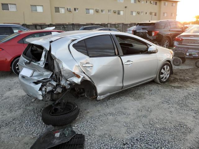 JTDKDTB38F1113607 - 2015 TOYOTA PRIUS C SILVER photo 3