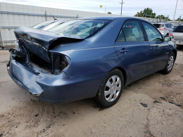 4T1BE32K24U870367 - 2004 TOYOTA CAMRY LE BLUE photo 3