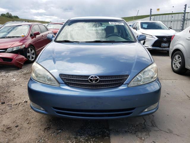 4T1BE32K24U870367 - 2004 TOYOTA CAMRY LE BLUE photo 5