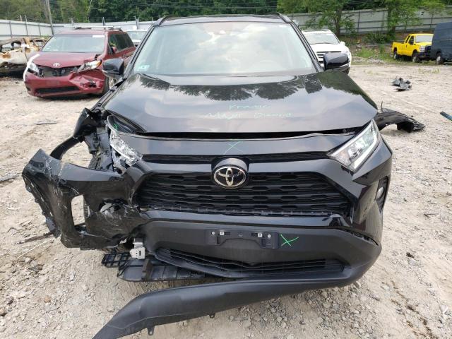 2T3A1RFV2MC217027 - 2021 TOYOTA RAV4 XLE PREMIUM BLACK photo 5