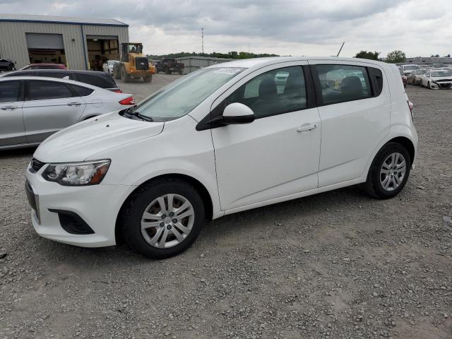 1G1JG6SH9J4125507 - 2018 CHEVROLET SONIC WHITE photo 1