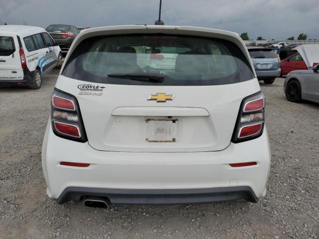 1G1JG6SH9J4125507 - 2018 CHEVROLET SONIC WHITE photo 6