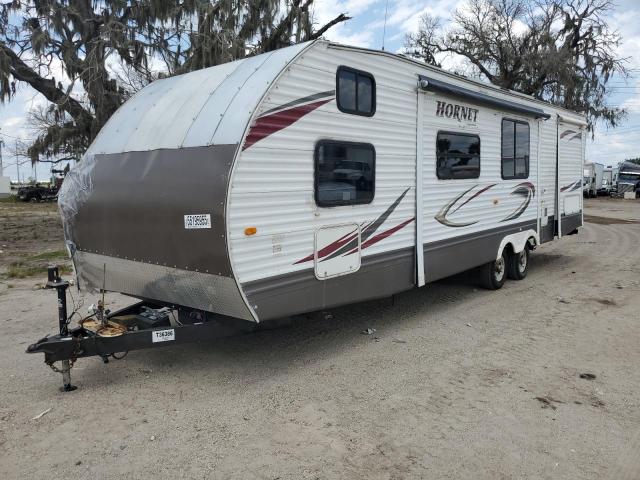 4YDT32B27A7203410 - 2010 KEYSTONE HORNET WHITE photo 2