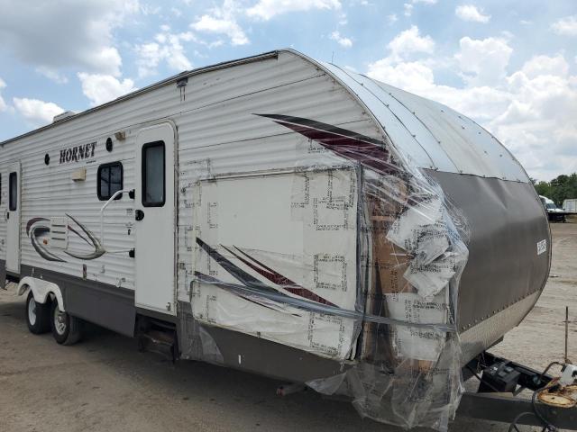 4YDT32B27A7203410 - 2010 KEYSTONE HORNET WHITE photo 9