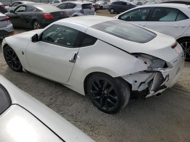 JN1AZ4EH5GM935763 - 2016 NISSAN 370Z BASE WHITE photo 2