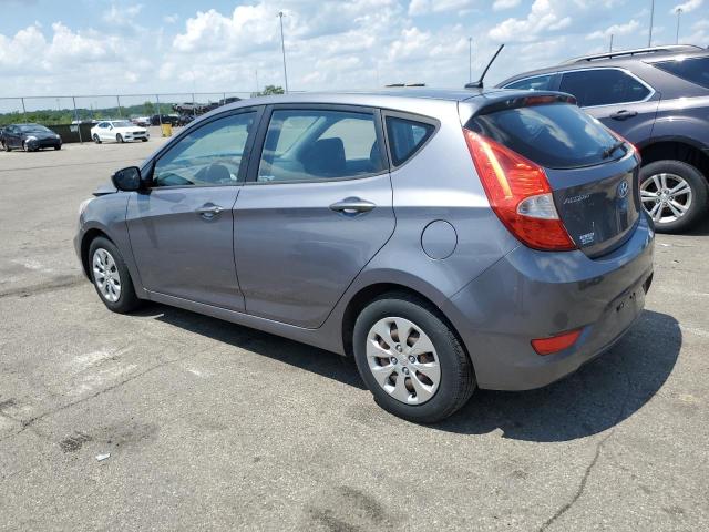 KMHCT5AE9FU213375 - 2015 HYUNDAI ACCENT GS GRAY photo 2