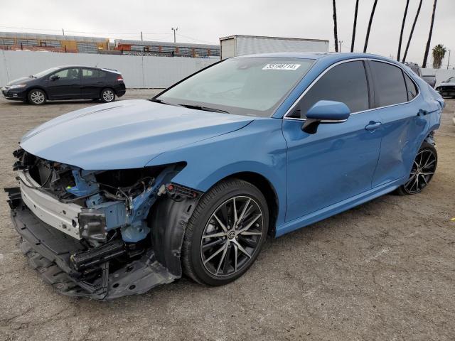 4T1T11AK4PU117949 - 2023 TOYOTA CAMRY SE NIGHT SHADE BLUE photo 1