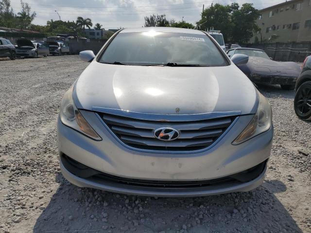 5NPEB4AC1EH863111 - 2014 HYUNDAI SONATA GLS SILVER photo 5