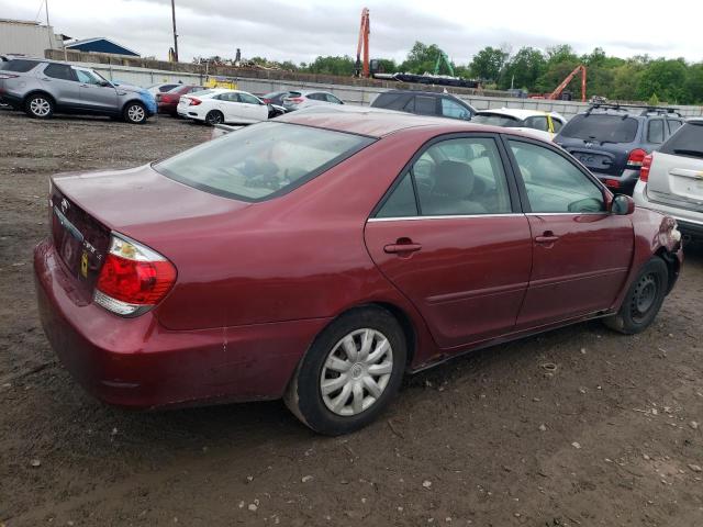 4T1BE32K15U074288 - 2005 TOYOTA CAMRY LE RED photo 3