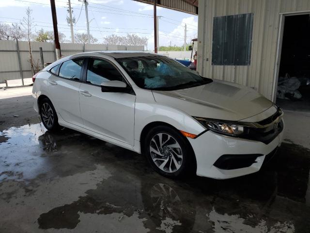 19XFC2F77JE209858 - 2018 HONDA CIVIC EX WHITE photo 4