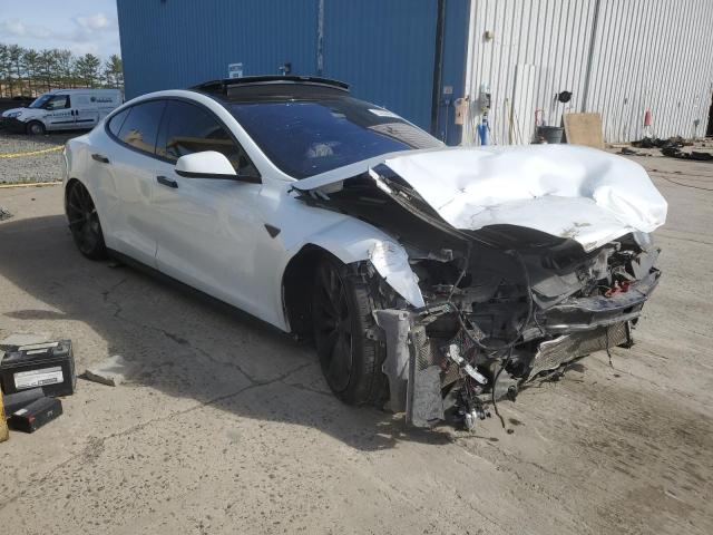 5YJSA1H11EFP61721 - 2014 TESLA MODEL S 白色 照片 4