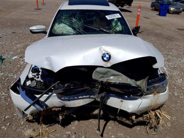 3MW5R7J03L8B45561 - 2020 BMW 330XI თეთრი ფოტო 9