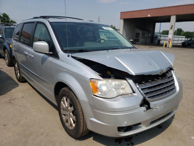 2A8HR54X99R577666 - 2009 CHRYSLER TOWN & COU TOURING 银色 照片 4
