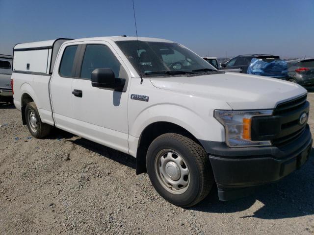 1FTEX1CBXKKC93109 - 2019 FORD F150 SUPER CAB WHITE photo 4