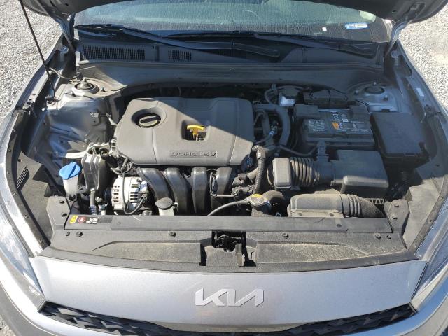 3KPF24AD1PE664094 - 2023 KIA FORTE LX GRAY photo 11