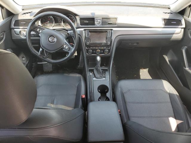 1VWDT7A36HC010307 - 2017 VOLKSWAGEN PASSAT R-LINE Schwarz Foto 8