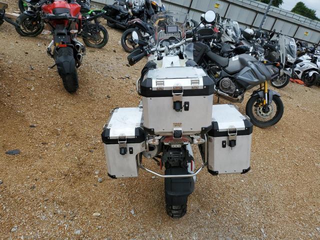 WB1048009CZX67376 - 2012 BMW R1200 GS ADVENTURE Մոխրագույն լուսանկար 6