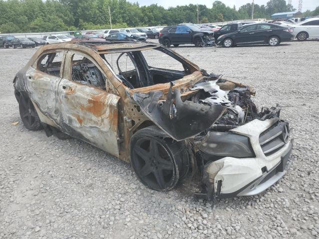 WDCTG4GB4FJ038240 - 2015 MERCEDES-BENZ GLA 250 4MATIC BURN photo 4