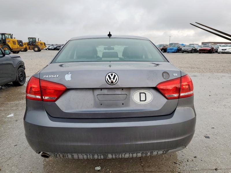 1VWBH7A32CC017658 - 2012 VOLKSWAGEN PASSAT SE Grau Foto 6