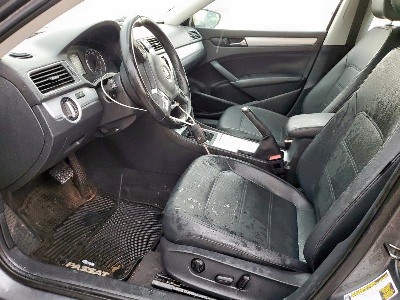 1VWBH7A32CC017658 - 2012 VOLKSWAGEN PASSAT SE Grau Foto 7