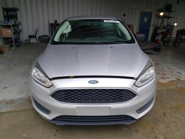 1FADP3E29JL228660 - 2018 FORD FOCUS S SILVER photo 5