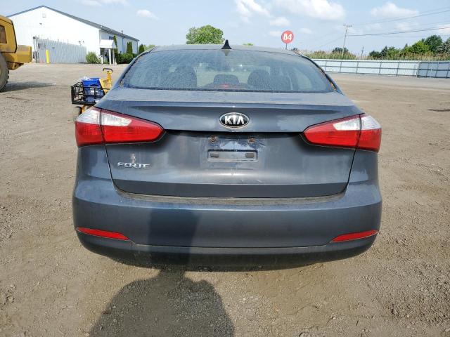 KNAFK4A67G5468249 - 2016 KIA FORTE LX BLUE photo 6