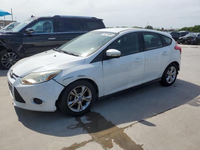 1FADP3K24DL285499 - 2013 FORD FOCUS SE WHITE photo 1