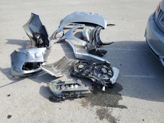 19UDE2F34HA006035 - 2017 ACURA ILX BASE WATCH PLUS SILVER photo 12