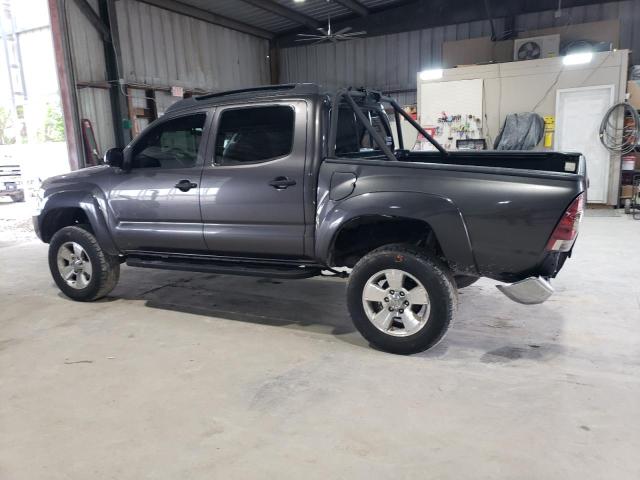 5TFJU4GN1DX038626 - 2013 TOYOTA TACOMA DOUBLE CAB PRERUNNER GRAY photo 2