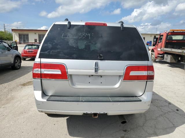 5LMJJ2J57DEL01339 - 2013 LINCOLN NAVIGATOR SILVER photo 6