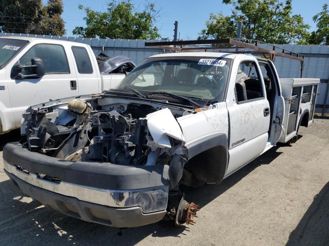 2004 CHEVROLET SILVERADO C2500 HEAVY DUTY, 