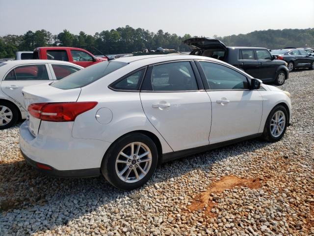 1FADP3F22FL243328 - 2015 FORD FOCUS SE WHITE photo 3