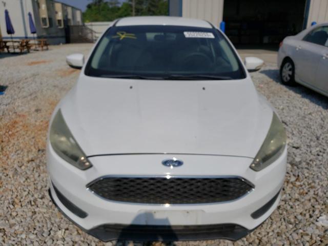 1FADP3F22FL243328 - 2015 FORD FOCUS SE WHITE photo 5