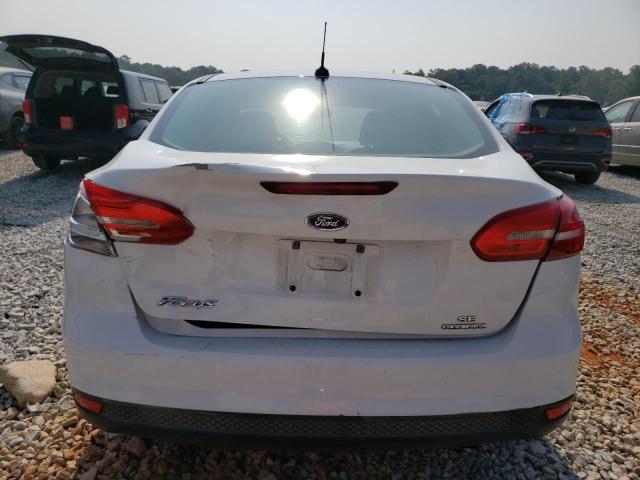 1FADP3F22FL243328 - 2015 FORD FOCUS SE WHITE photo 6