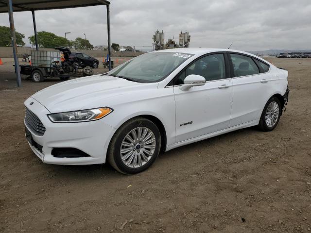 3FA6P0LUXGR404962 - 2016 FORD FUSION SE HYBRID WHITE photo 1