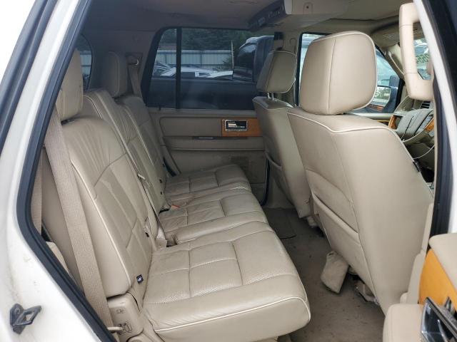 5LMFU28538LJ05239 - 2008 LINCOLN NAVIGATOR 白色 照片 11