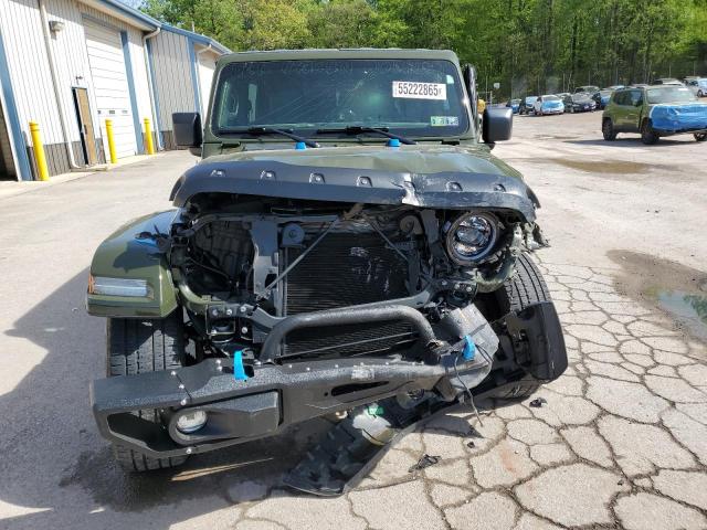 1C4JJXP68NW199520 - 2022 JEEP WRANGLER U SAHARA 4XE GREEN photo 5