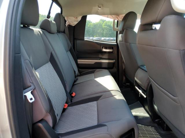 5TFUY5F14GX569264 - 2016 TOYOTA TUNDRA DOUBLE CAB SR/SR5 SILVER photo 6