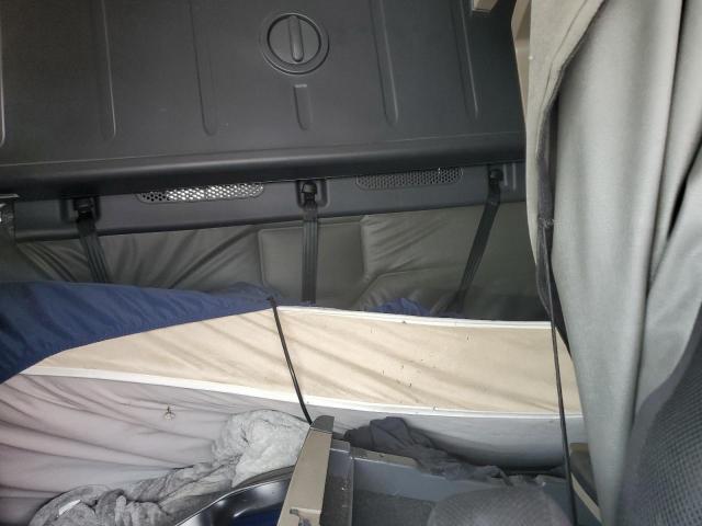 1FUJGLDR9HLHJ8811 - 2017 FREIGHTLINER CASCADIA 1 WHITE photo 6